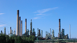 Нефтеперерабатывающий завод Neste в г. Порвоо (Финляндия)
