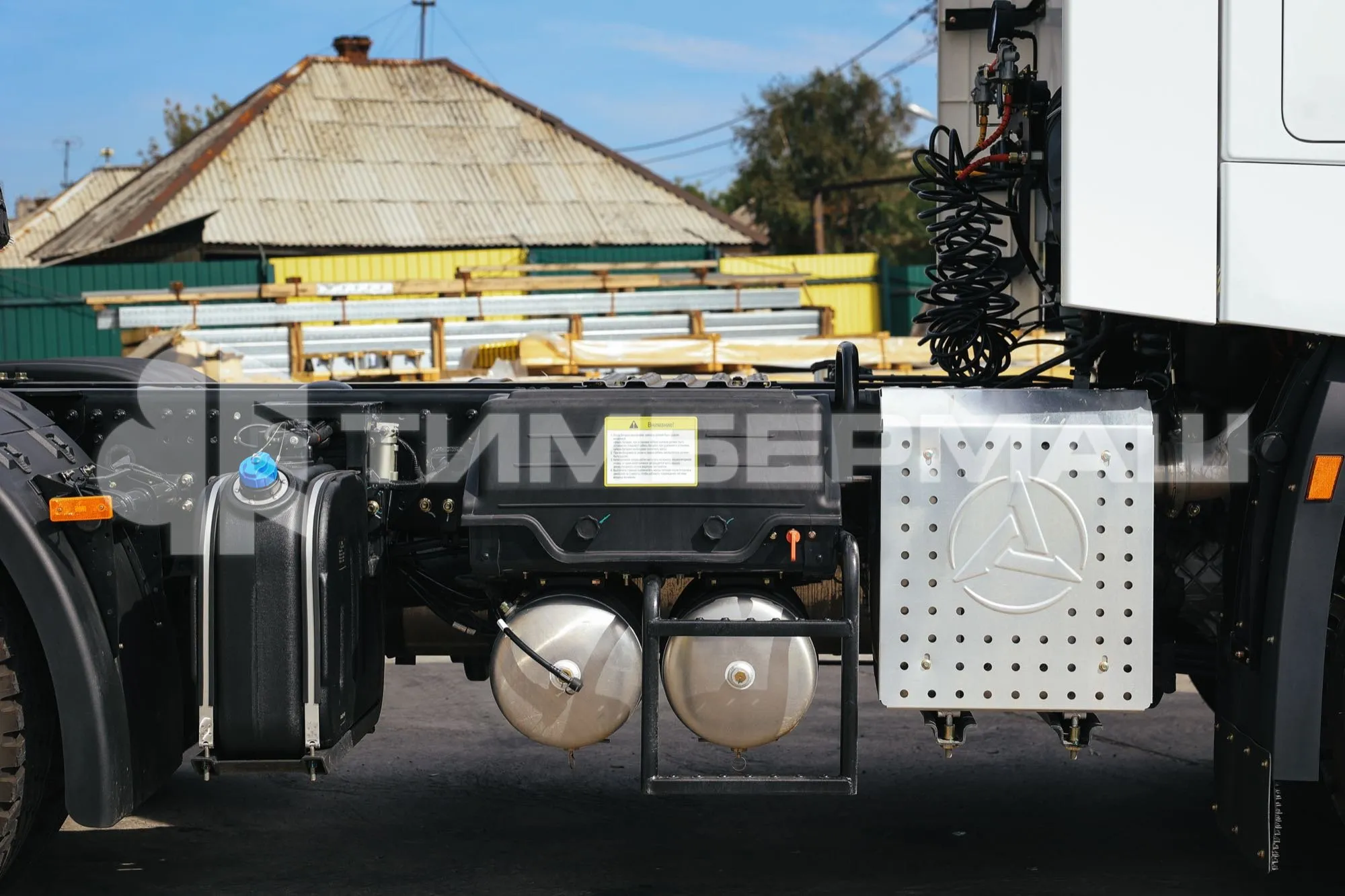 Седельный тягач SANY D525A 6x4 фото 11