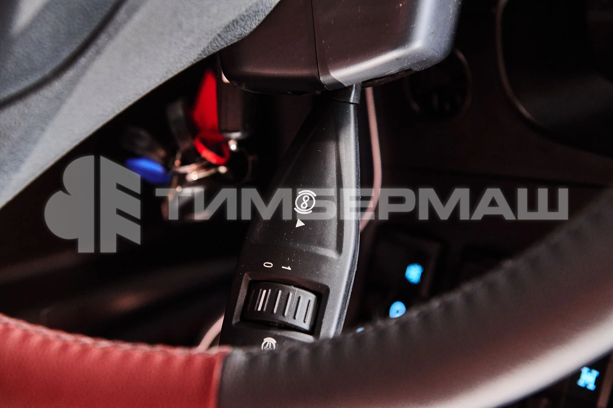 Седельный тягач SANY S585 6x4 фото 10